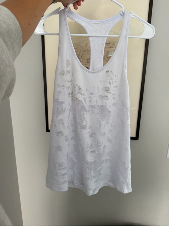 ALO Yoga Tops - Alo distressed Large Women’s White Racerback Tank Top - Lightweight Knit